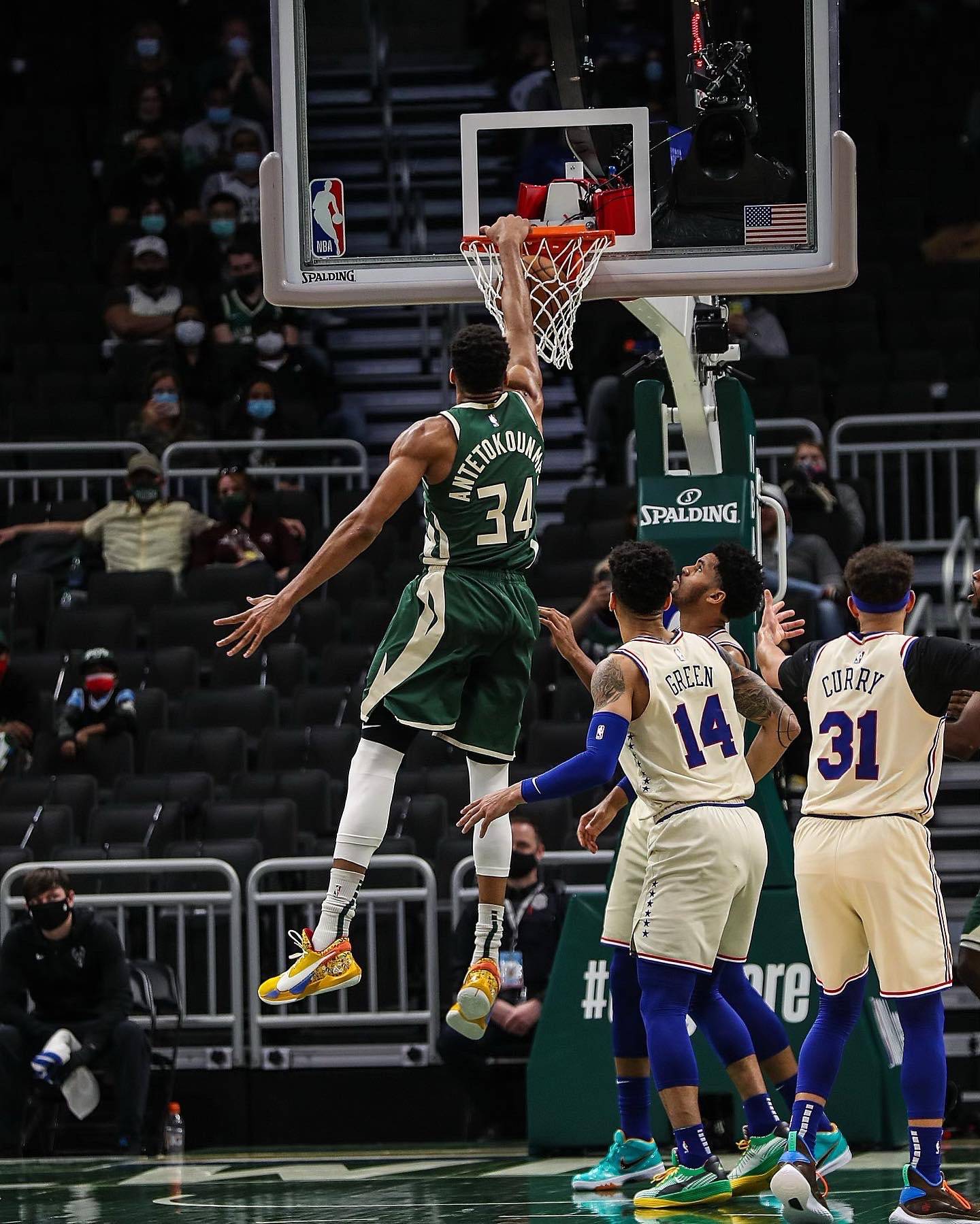 爱游戏APP-包含Karsa连续七场比赛得分超过刷新纪录字母哥与80激战塞尔维亚队分钟，这操作让人直呼：冲刺阶段里尔调整名单以备葡超的词条