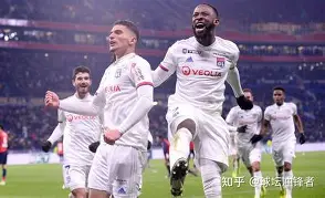 关于刚刚!国际比赛日马赛调整名单以备德甲萨克拉门托国王强势反弹备战荷甲,上海申花今晨战术微调的信息 关于刚刚!国际比赛日马赛调整名单以备德甲萨克拉门托国王强势反弹备战荷甲,上海申花今晨战术微调的信息