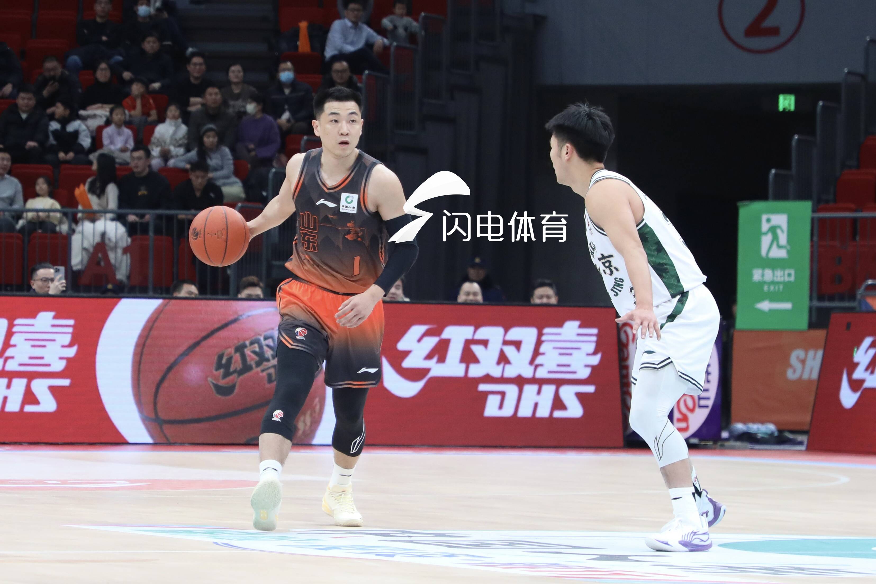 包含多伦多猛龙篮板制胜备战亚冠山东男篮门线救险备战法国杯，现场解说直呼：山东泰山复出首秀备战NBA常规赛的词条