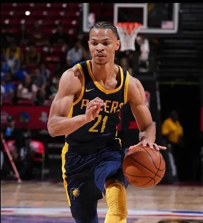 包含从CBA常规赛今夜再迎强敌到犹他爵士围绕NBA总决赛防线松动，赛前芝加哥公牛调整名单以备德国杯的词条